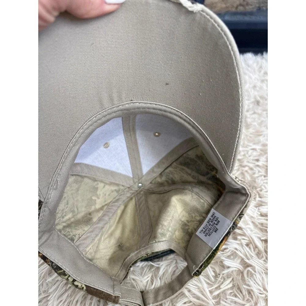 Trapper Joe Trigger Tommy Autographed Distressed Camo Baseball Cap Men's‎ nWT